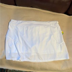 Lillie green skort - small zipper on the back - tennis / pickleball sz XL